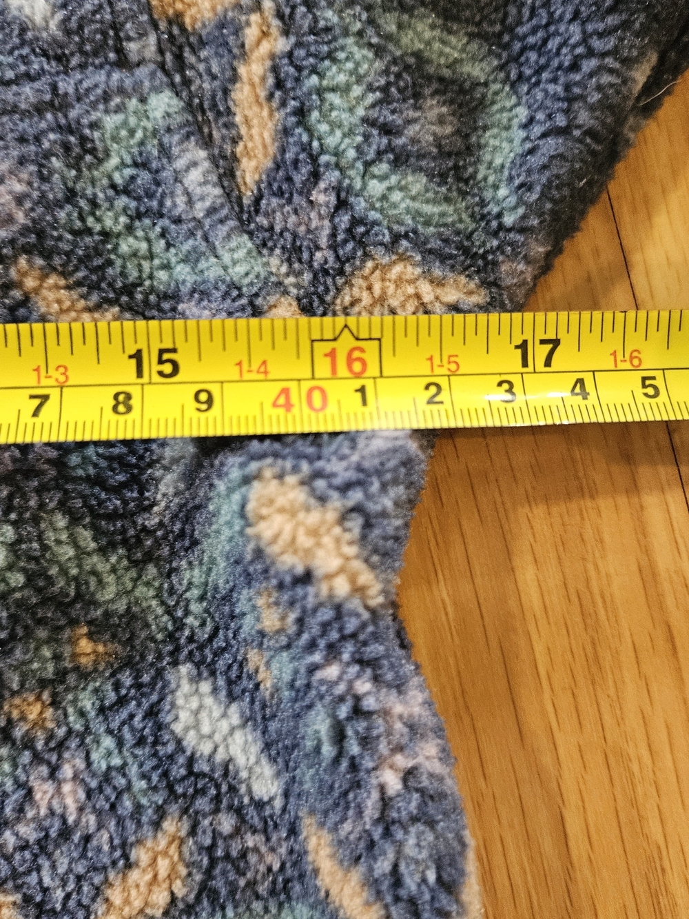 Patagonia Blue Patterned Snap-T Fleece Pullover W/ Pink Accents Size XL (Girls) - Picture 8 of 10